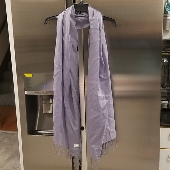 💕PASHMINA💕 Lavender Fringe Scarf - Picture 1 of 3